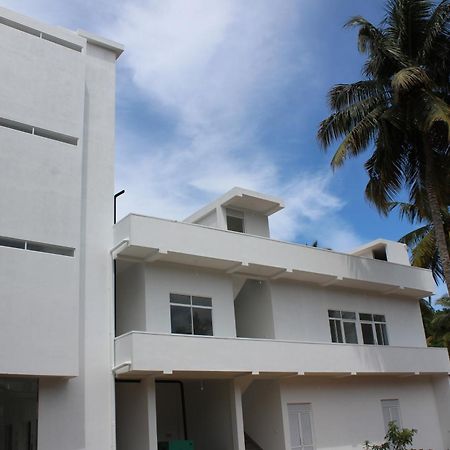Heaven By O Hotell Unawatuna Exteriör bild